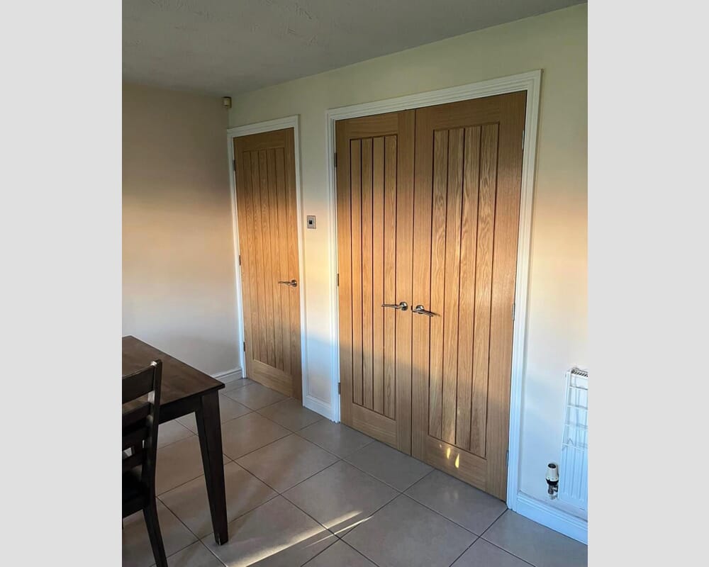 2040 x 726 x 44mm FD30 (29") Mexicano Oak - Prefinished Internal Fire Doors